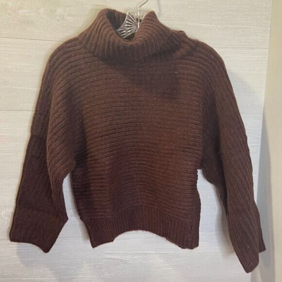 Leith Dolman Soft Ribbed Knit Turtleneck Burgundy‎ Sweater NWT - Picture 3 of 5